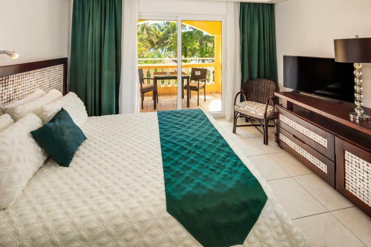 Hotel Villa Taina Καμπαρέτε Εξωτερικό φωτογραφία